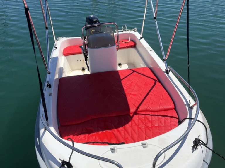 Wynajem w Sant Andreu de Llavaneres- Astec 400 na SamBoat