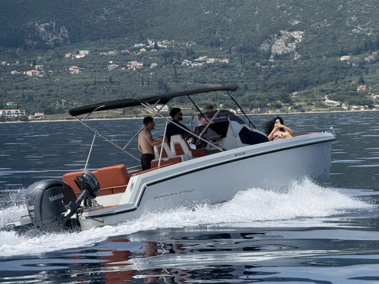 Wynajem łodzi Protagon Space 25 w Zakynthos na SamBoat 