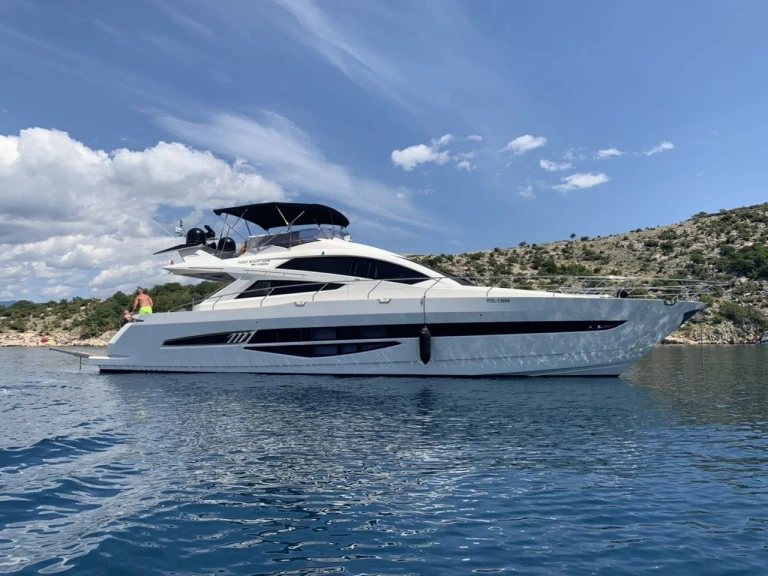 Wynajem w Novi Vinodolski- Galeon Galeon 700 Skydeck - 4 + 1 cab. na SamBoat