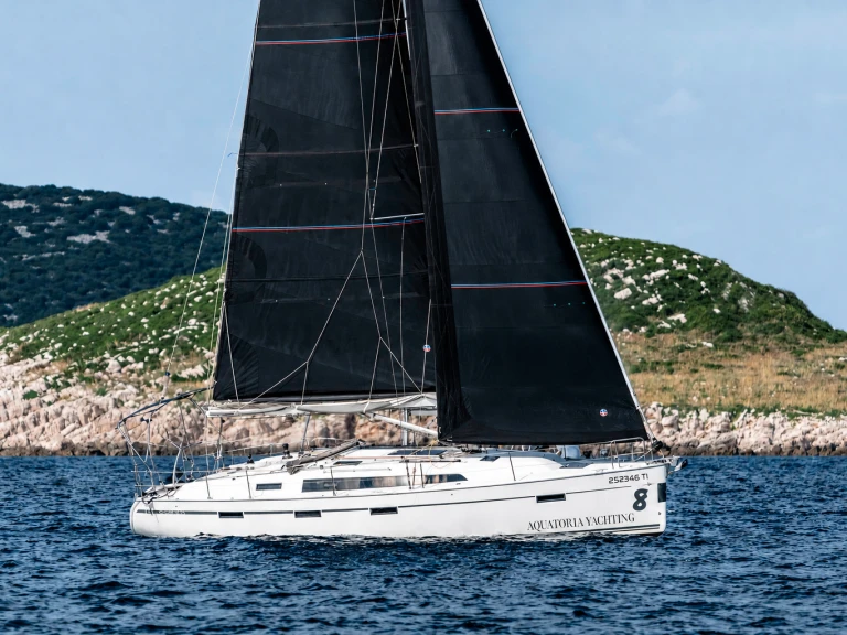 Wynajmij Bavaria Cruiser 41S w Pirovac