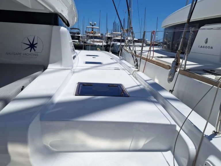 Wynajmij Katamaran z lub bez skippera Lagoon w Palma de Mallorca