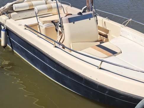Wynajem Motorówka w Chioggia - Astra 21