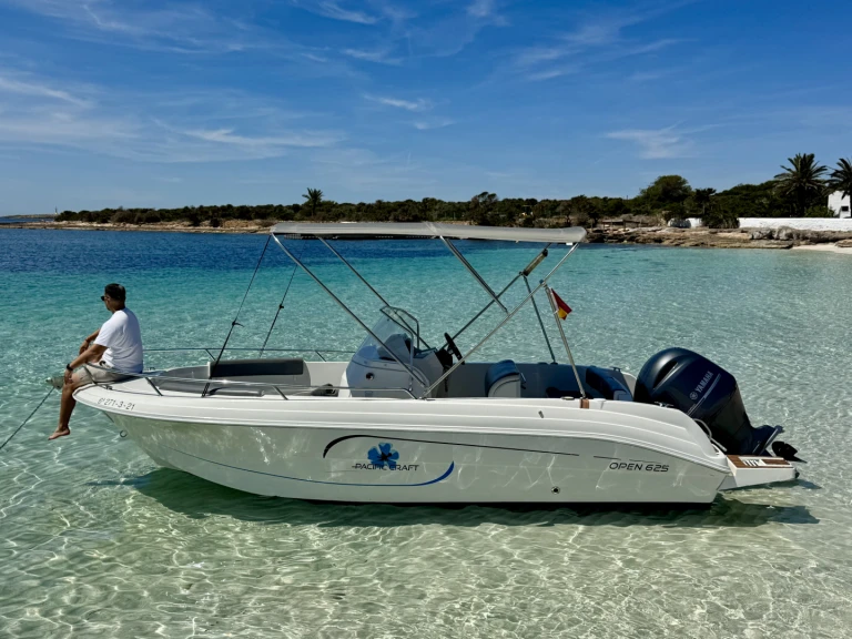 Wynajem łodzi Pacific Craft Pacific Craft 625 Open Trendy w Ibiza Town na SamBoat 
