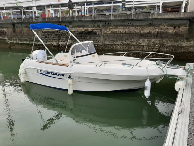Wynajem łodzi Quicksilver Quicksilver 630 Commander w Royan na SamBoat 