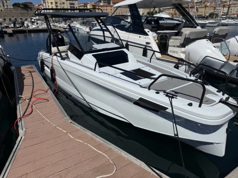 Wynajem w Ajaccio- Brabus 300 SHADOWS na SamBoat