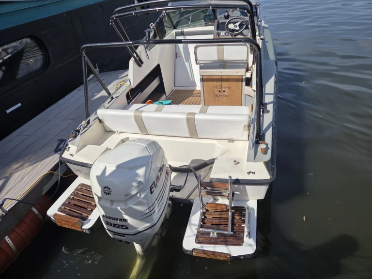 Wynajem łodzi Rio Rio 590 Cabine w Gives na SamBoat 