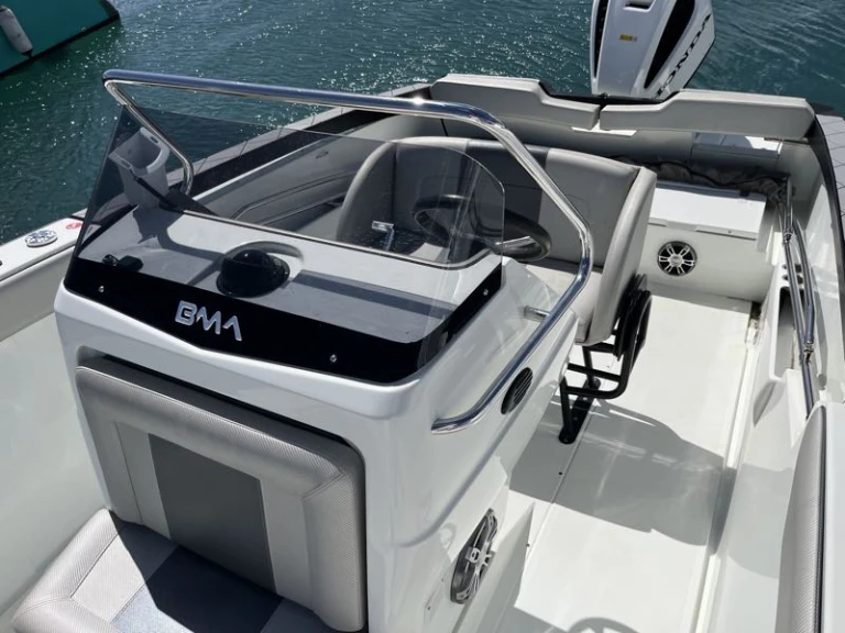 Wynajem łodzi BMA BMA X199 w Bonifacio Port na SamBoat 