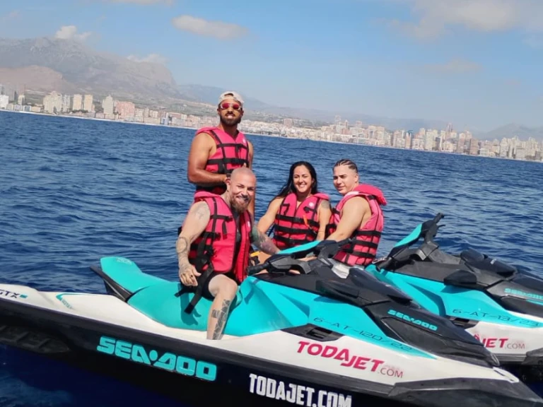 Jet ski do wynajmu w Villajoyosa w najlepszej cenie