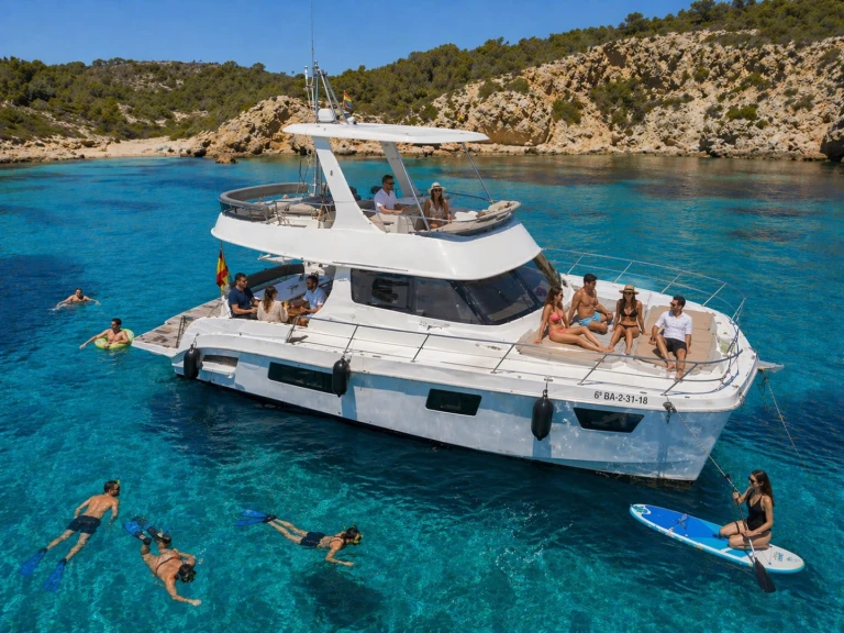 Wynajem w Torrevieja- Flash Catamarans Flash Cat 43 Special Edition na SamBoat