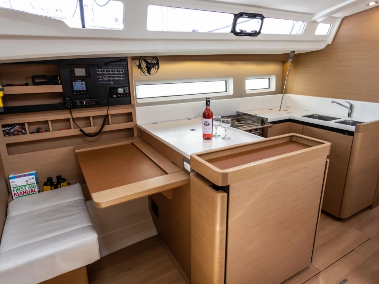Wynajem łodzi Jeanneau Sun Odyssey 440 w Sývota na SamBoat 