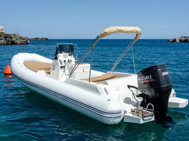 Wynajem łodzi Gem Gem 7.50m w Catania na SamBoat 