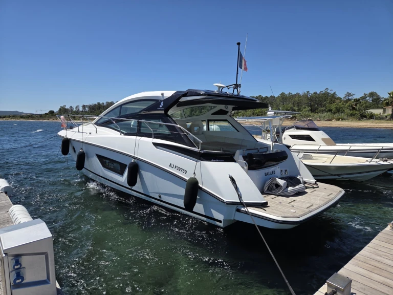 Wynajmij Motorówka z lub bez skippera Bénéteau w Porto-Vecchio