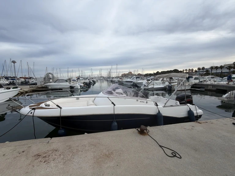 Wynajem w Martigues- Jeanneau Cap Camarat 7.5 WA na SamBoat