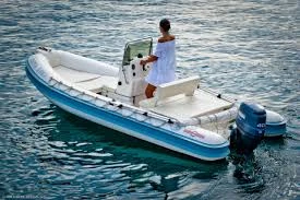 Wynajem łodzi Porto Rotondo tanio Gommonautica G48C