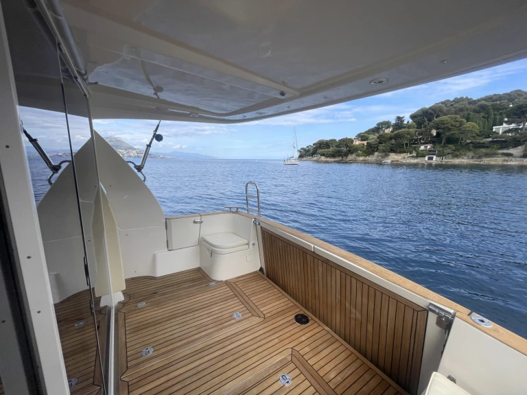 Wynajmij Motorówka z lub bez skippera Greenline w Beaulieu-sur-Mer
