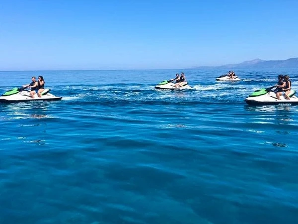 Wynajem łodzi Saint-Florent tanio JET SKI SEADOO