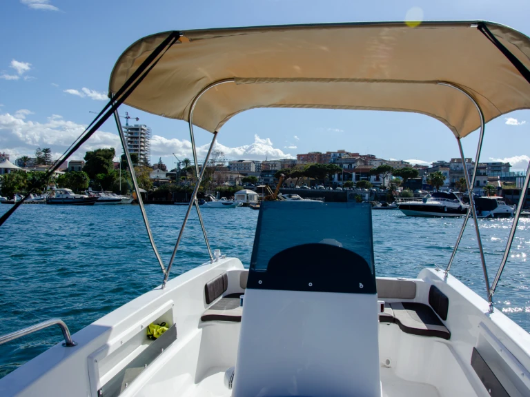 Wynajem w Catania- cosiver Charro 555 na SamBoat