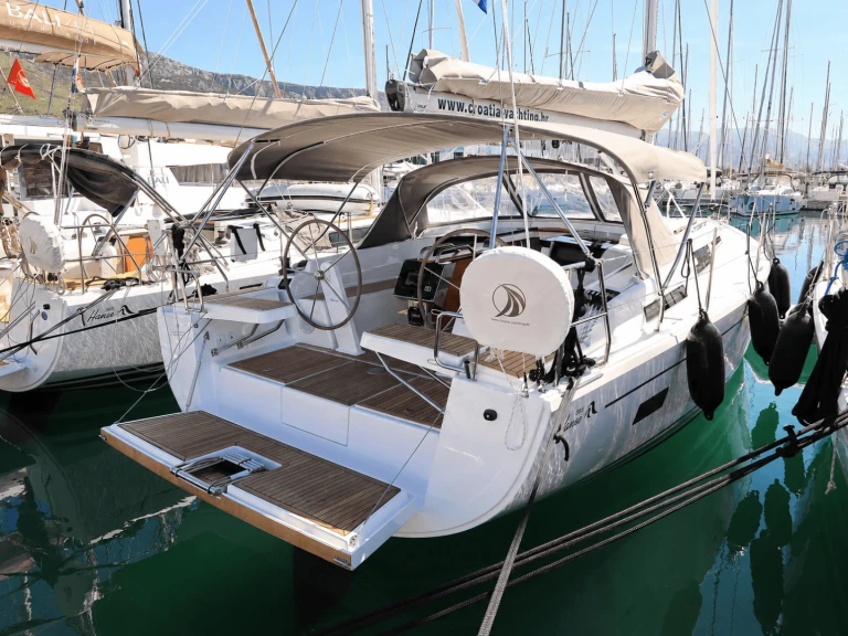 Wynajem w Komolac- Hanse Hanse 388 na SamBoat