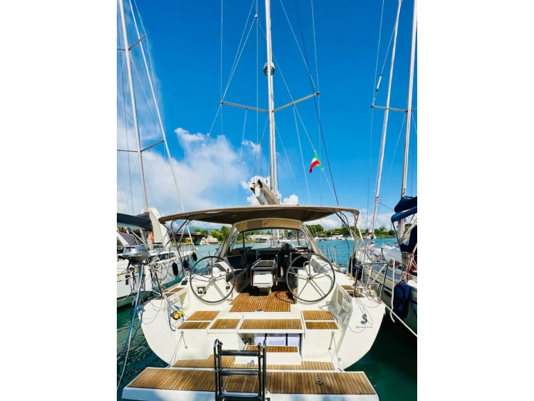 Wynajem łodzi Livorno tanio Oceanis 41