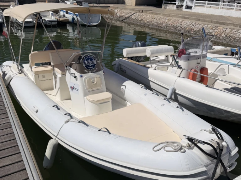 Wynajmij Nuova Jolly NJ 630 GT w Saint-Cyprien