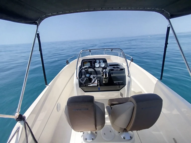 Wynajem w Hiszpania- Quicksilver Activ 505 Open na SamBoat