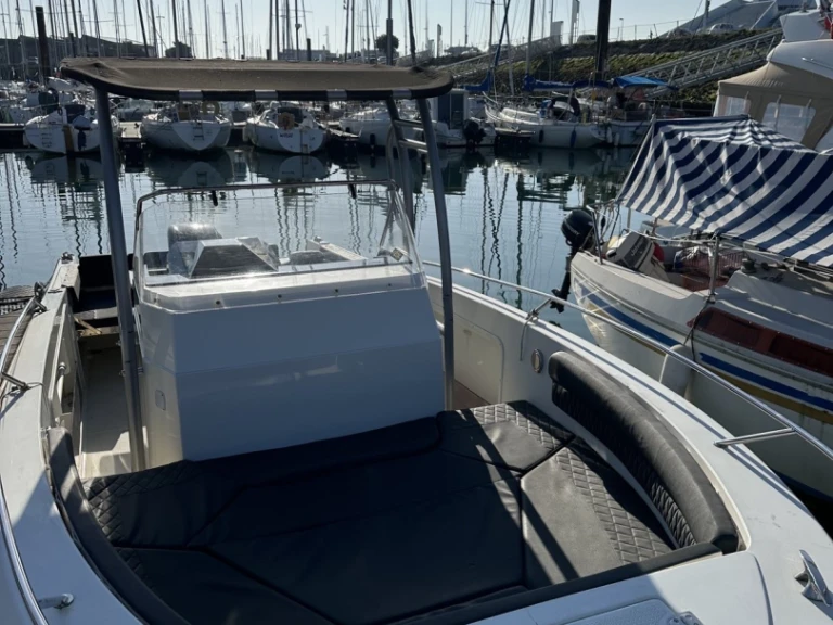 Pacific Craft Pacific Craft 750 Open między profesjonalistami a osobami prywatnymi w La Rochelle