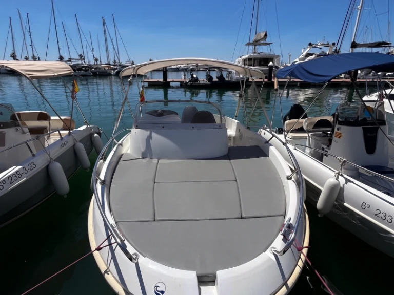 Wynajem w Sitges- Zodiac Medline 2  na SamBoat