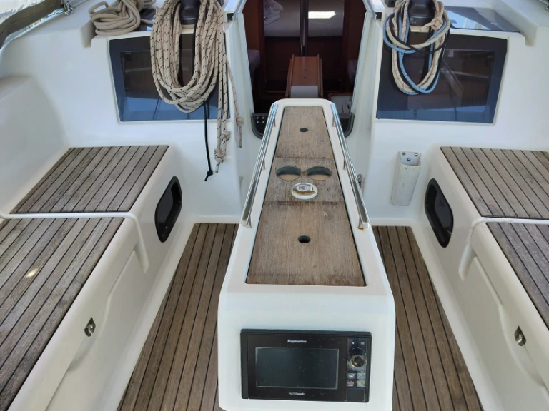 Wynajem łodzi Izola tanio Dufour 382 Grand Large