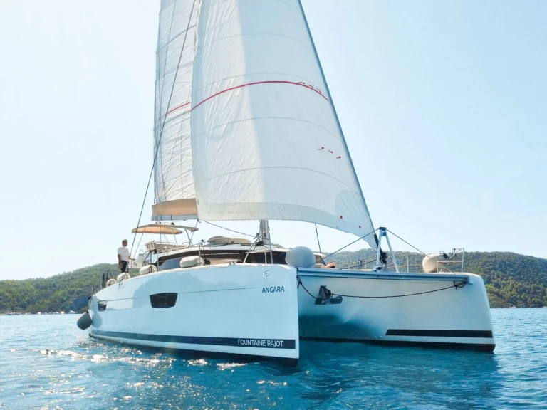 Wynajmij Fountaine Pajot Tanna 47 w Marmaris