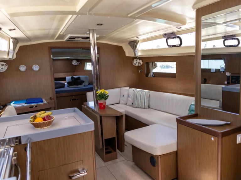 Wynajem łodzi Bénéteau Oceanis 41.1 Perfomance w Port de Pollenca na SamBoat 