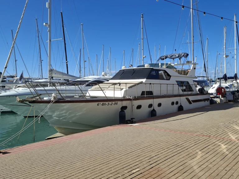 Wynajem Luksusowy jacht w Denia - Ingles Custom