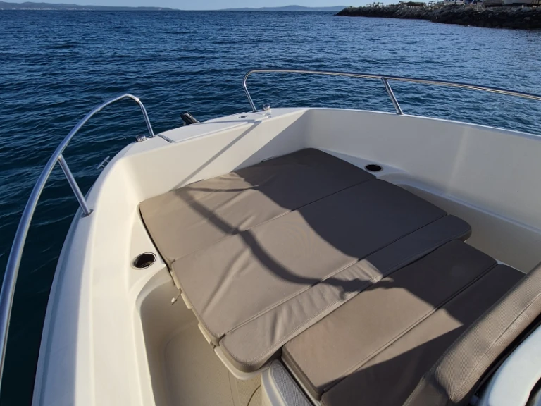 Wynajem w Split- Quicksilver Activ 605 Open na SamBoat