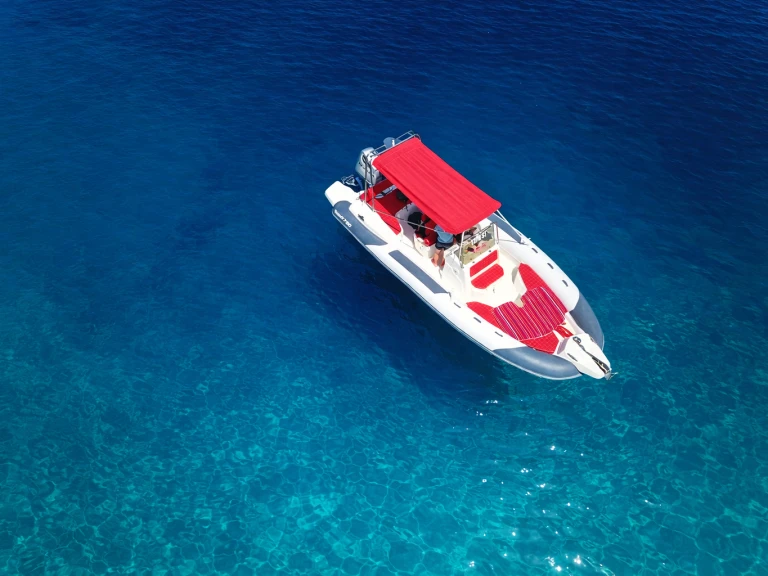 Wynajmij Marlin Boat 790 Pro Dynamic w Medulin