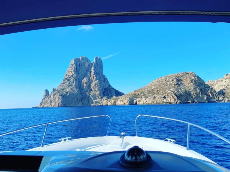 Wynajem w Ibiza Town- Jeanneau Cap Camarat 6.5 WA na SamBoat