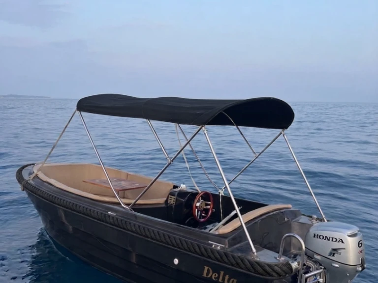 Wynajem łodzi SZKUTNICZY ZAKLAD Delta Kruger 480 w Mandelieu-la-Napoule na SamBoat 