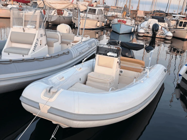 Wynajem łodzi Bsc Classic  w Cagliari na SamBoat 