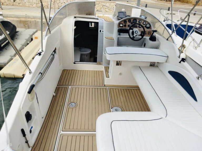 Wynajem łodzi Rio Rio 700 Cruiser w Cala d'Or na SamBoat 