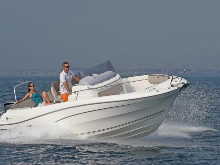 Motorówka do wynajmu w Carnon-Plage w najlepszej cenie