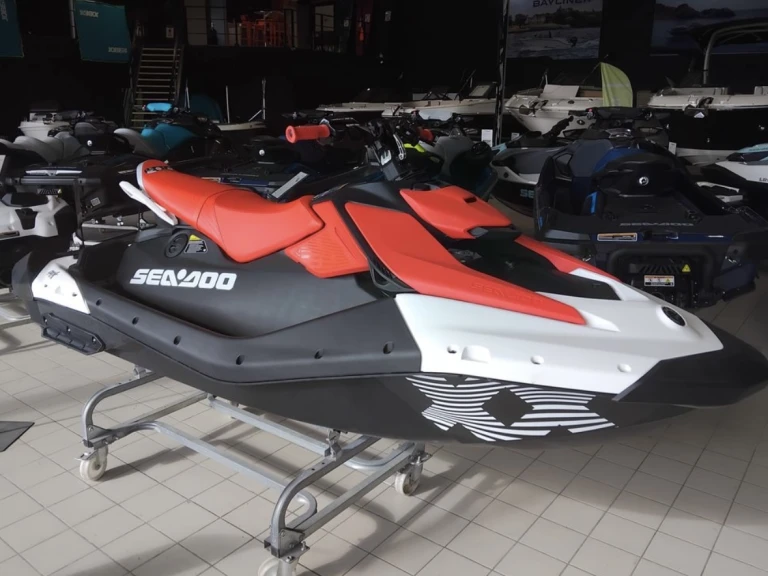 Wynajem Jet ski w Capbreton - Sea-Doo Spark Trixx