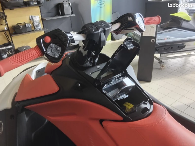 Wynajem łodzi Sea-Doo Spark Trixx w Capbreton na SamBoat 