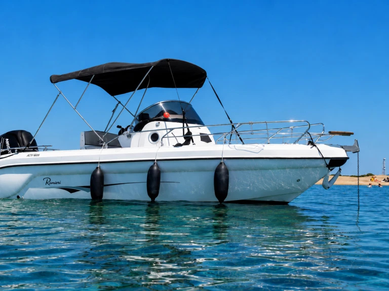 Wynajem w Port-Camargue- Ranieri Shadow 22 S na SamBoat