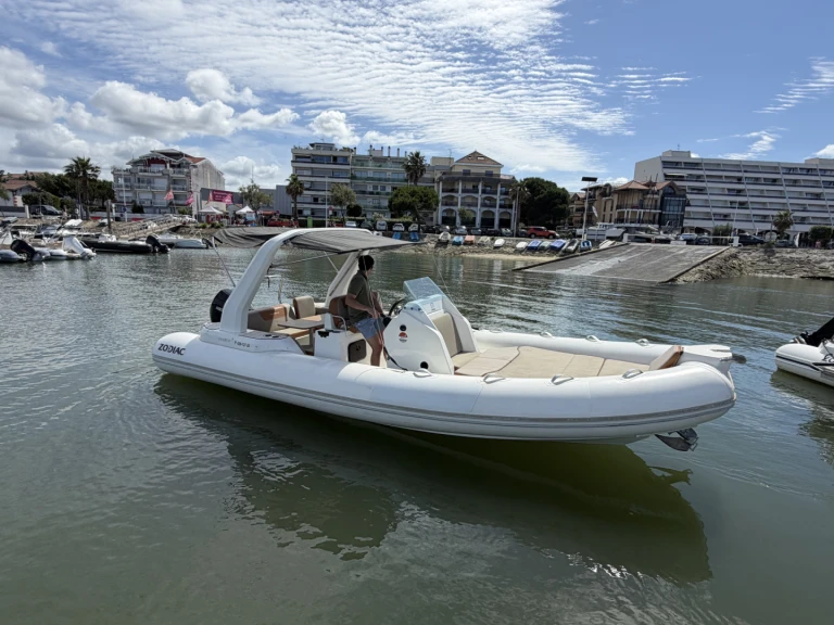 Wynajem Łódż półsztywna w Arcachon - Zodiac Medline 7.5