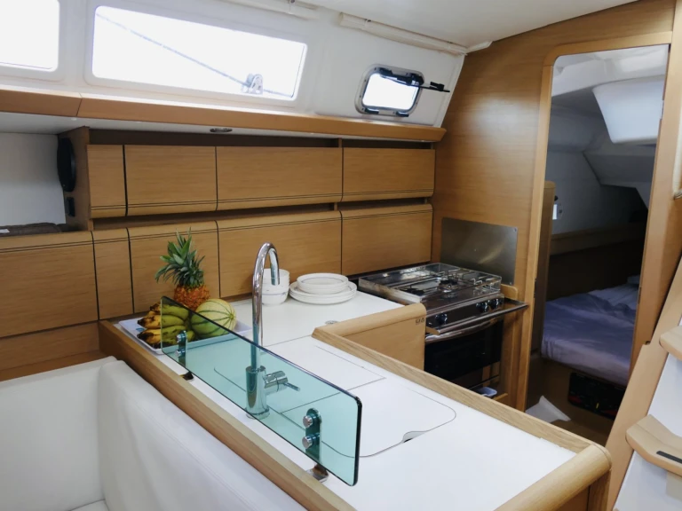Wynajem w Le Marin- Jeanneau Jeanneau Sun Odyssey 389 na SamBoat