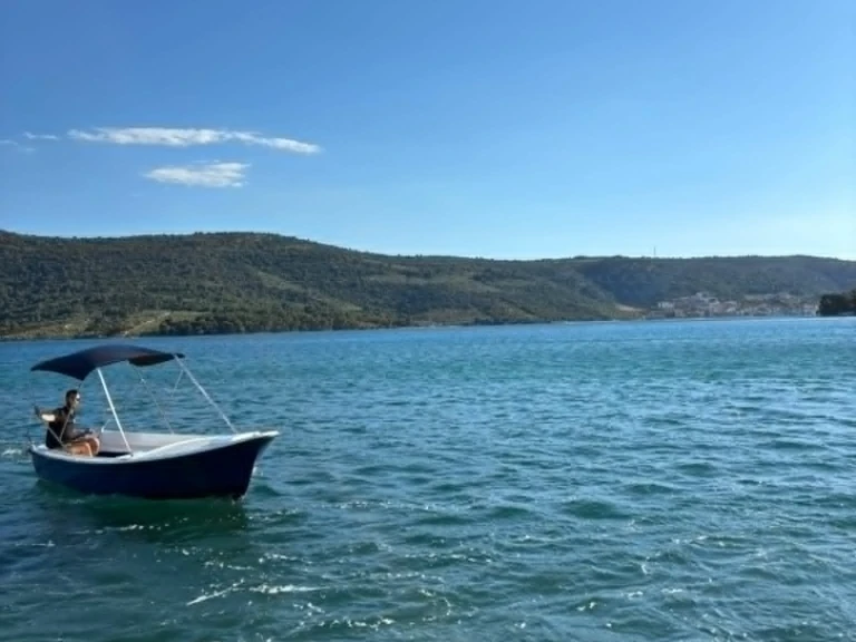 Wynajmij Pasara Vodice 485 w Poljica