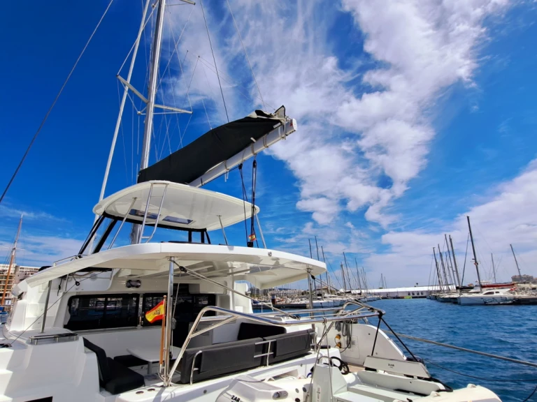 Wynajem łodzi Lagoon Lagoon 46 w Sant Antoni de Portmany na SamBoat 