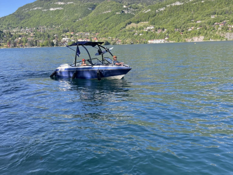 Wynajmij Motorówka z lub bez skippera Sunbird w Sevrier