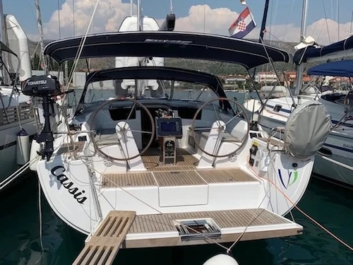 Wynajmij Żaglowiec z lub bez skippera Hanse w Donji Seget