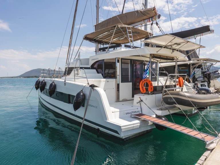 Wynajmij Katamaran z lub bez skippera Bali w Ligia