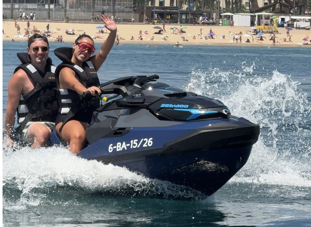 Wynajem łodzi Sea-Doo GTX 170 w Barcelona na SamBoat 