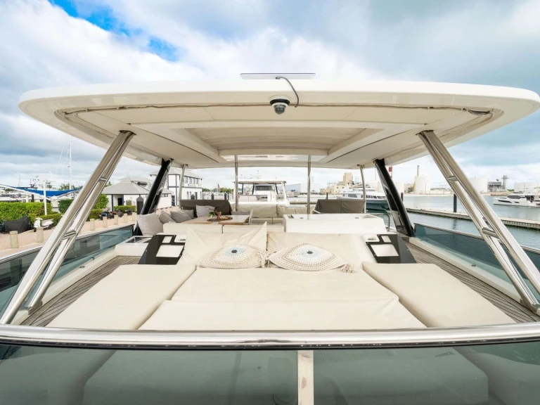 Wynajem w Bay Street Marina- Lagoon Lagoon 630 Motor Yacht na SamBoat